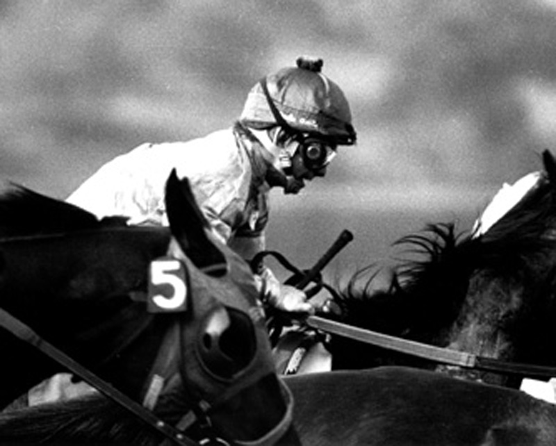 2005.10.311: William Shoemaker at start of race at Santa Anita, 1977 (Bill Mochon)