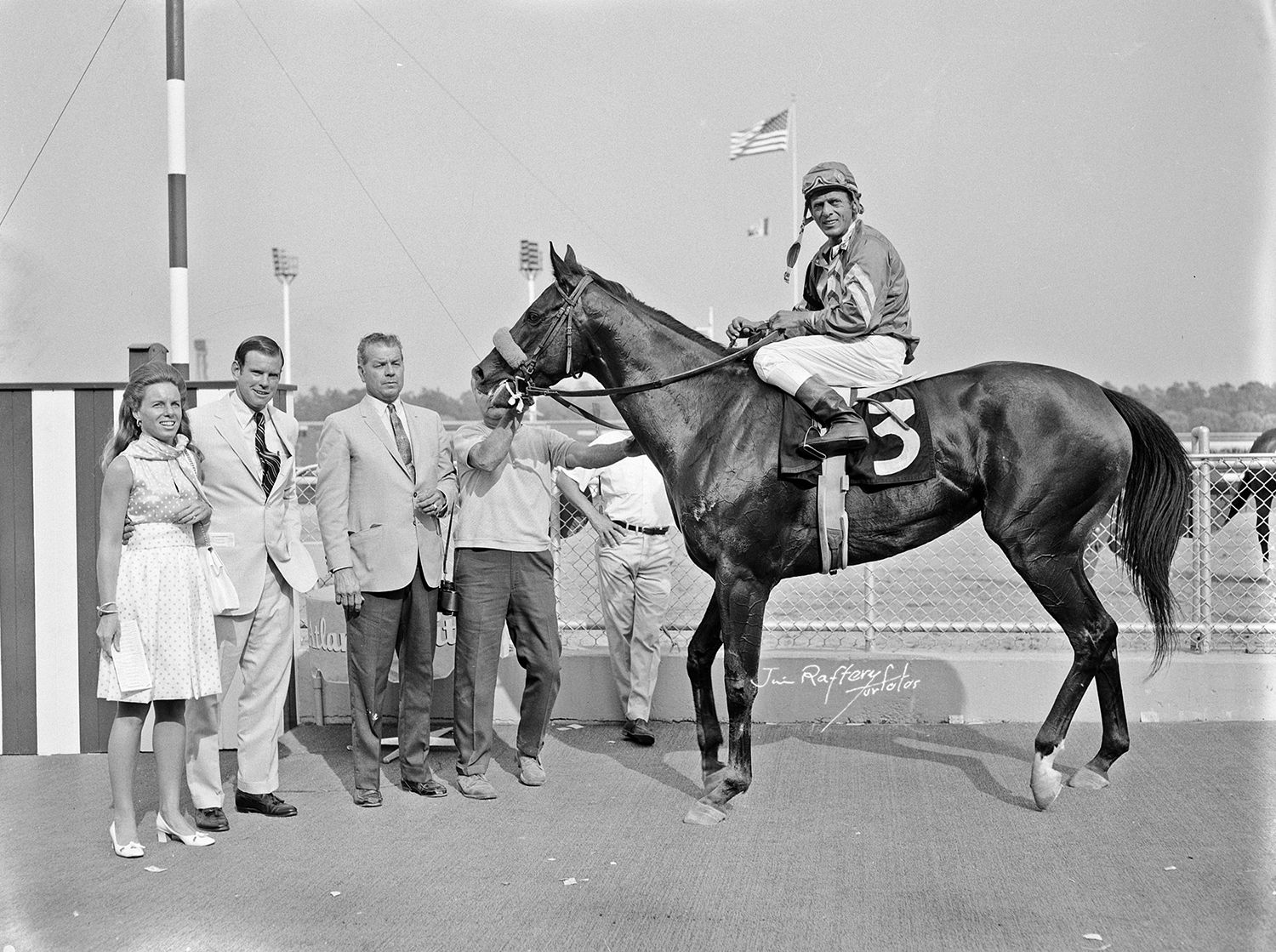 Pas de Nom, after winning the Seashore Stakes at Atlantic City, Aug. 10, 1971. Mr. and Mrs. William Farish are at left. Pas de Nom was later the dam of Danzig. (Jim Raftery Turfotos)