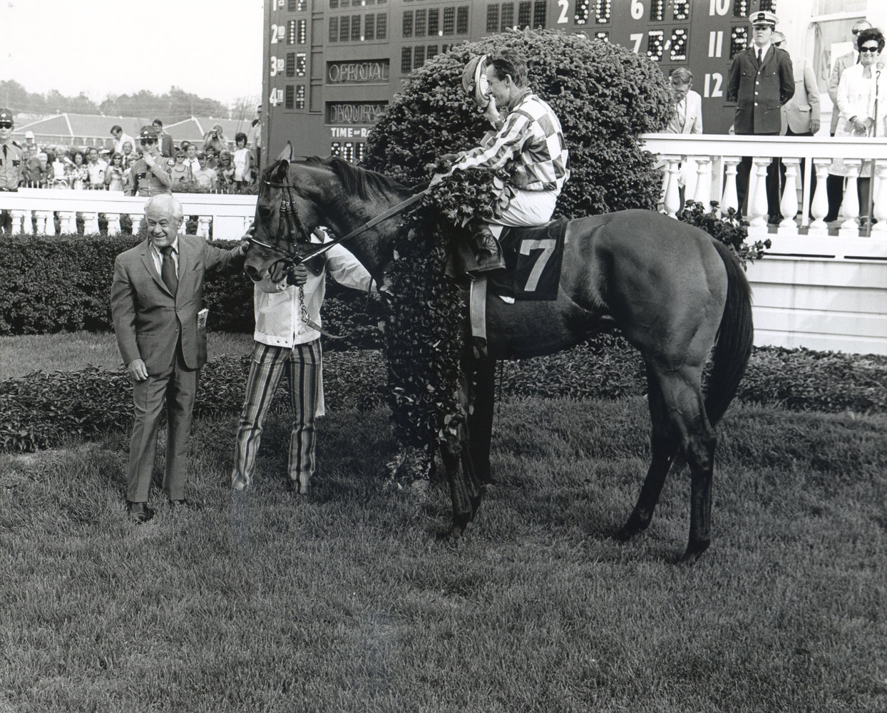 Riva Ridge (Ron Turcotte up) with trainer Lucien Laurin in the winner's circle for the 1972 Kentucky Derby (Churchill Downs Inc./Kinetic Corp. /Museum Collection)