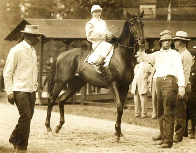 Old Rosebud (John McCabe up) walking over for the 1913 Flash Stakes at Saratoga (Museum Collection)