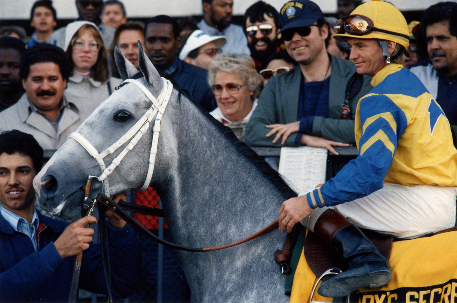 Pat Day and Lady's Secret in the winner's circle at Belmont Park in 1986 for Lady's Secret Day (Barbara D. Livingston/Museum Collection)