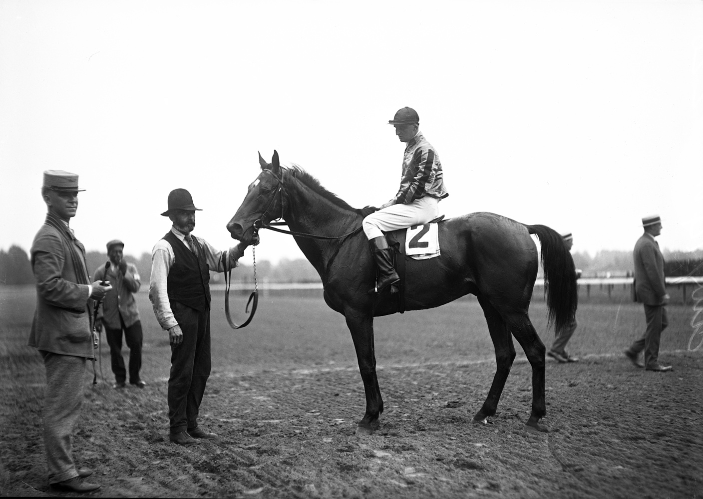 Vincent Powers on Flare (Keeneland Library Cook Collection)