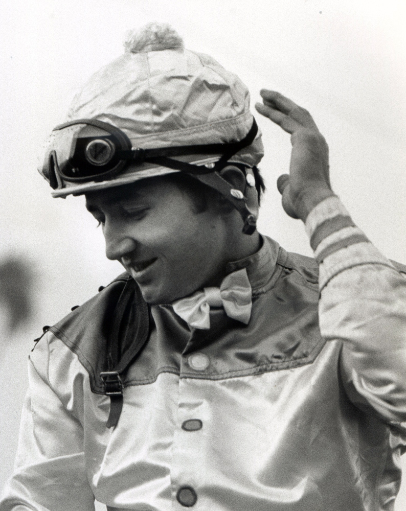 Jacinto Vasquez after winning the 1973 San Gabriel Handicap at Santa Anita with Astray (Bill Mochon/Museum Collection)