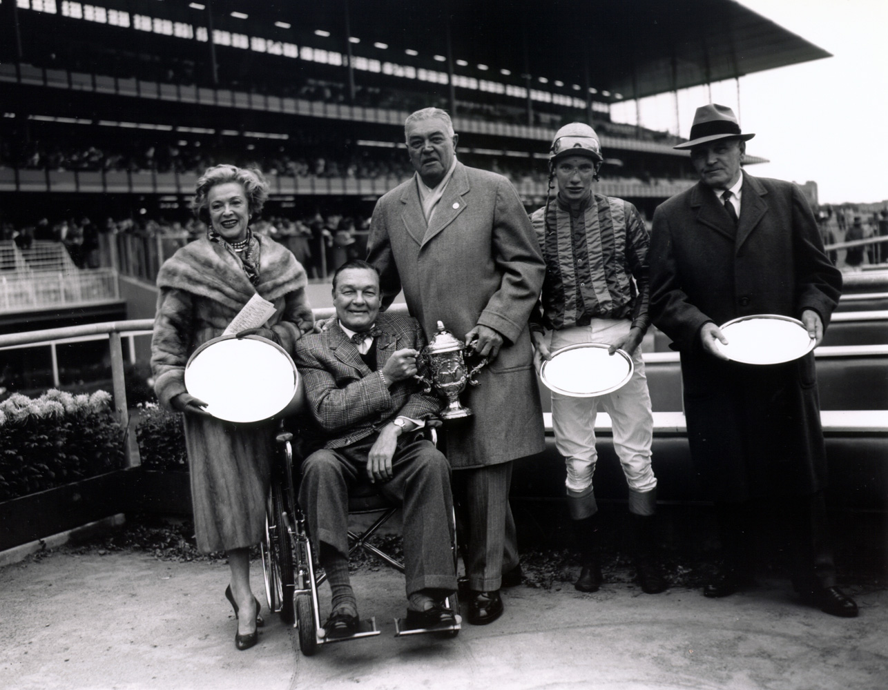 Winner's circle presentation for the 1959 American Grand National at Aqueduct, won by Sun Dog and Tommy Walsh (Keeneland Library Morgan Collection/Museum Collection)