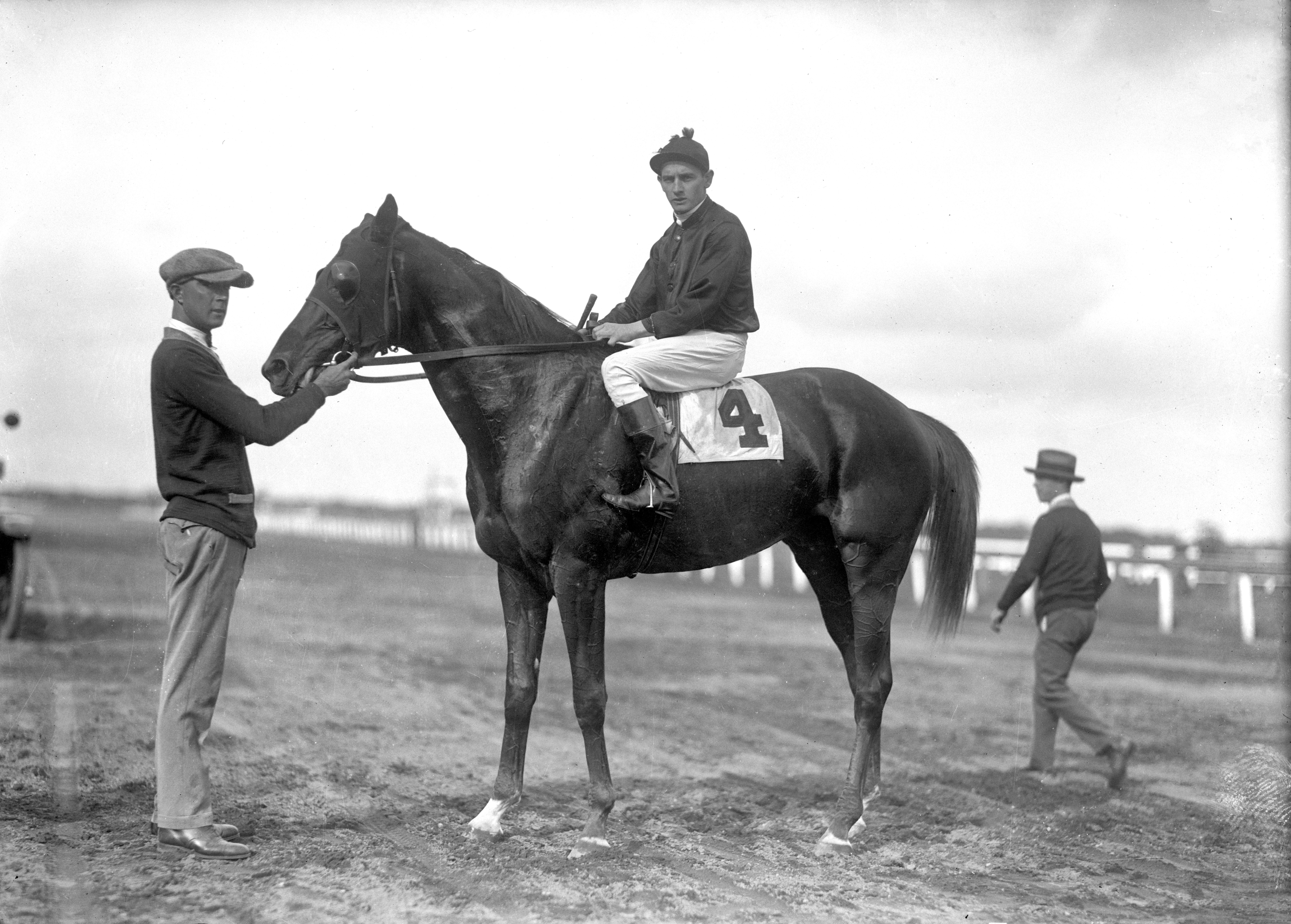Clarence Kummer aboard Ladkin (Keeneland Library Cook Collection)