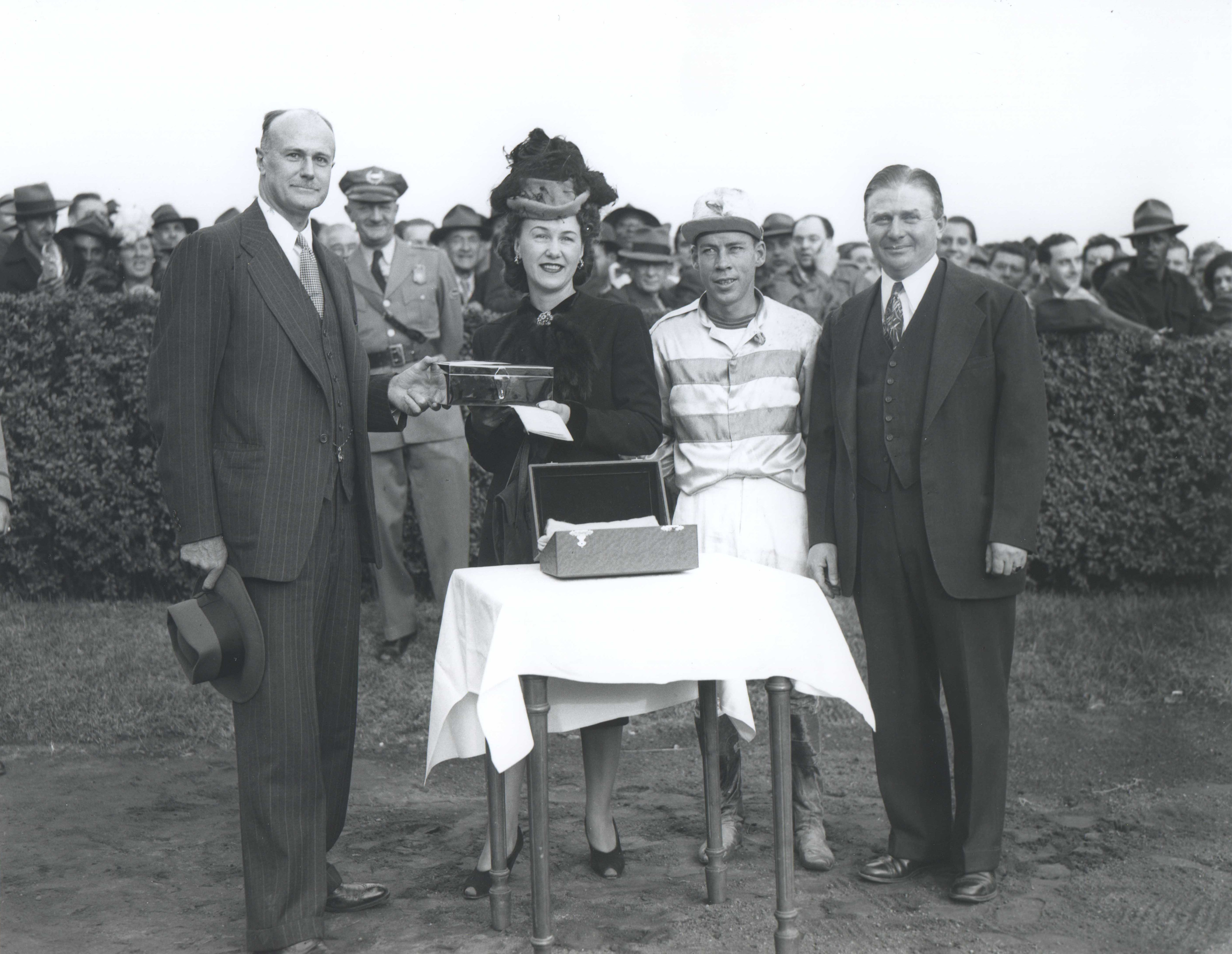 Hirsch Jacobs, on right (Keeneland Library Morgan Collection/Museum Collection)