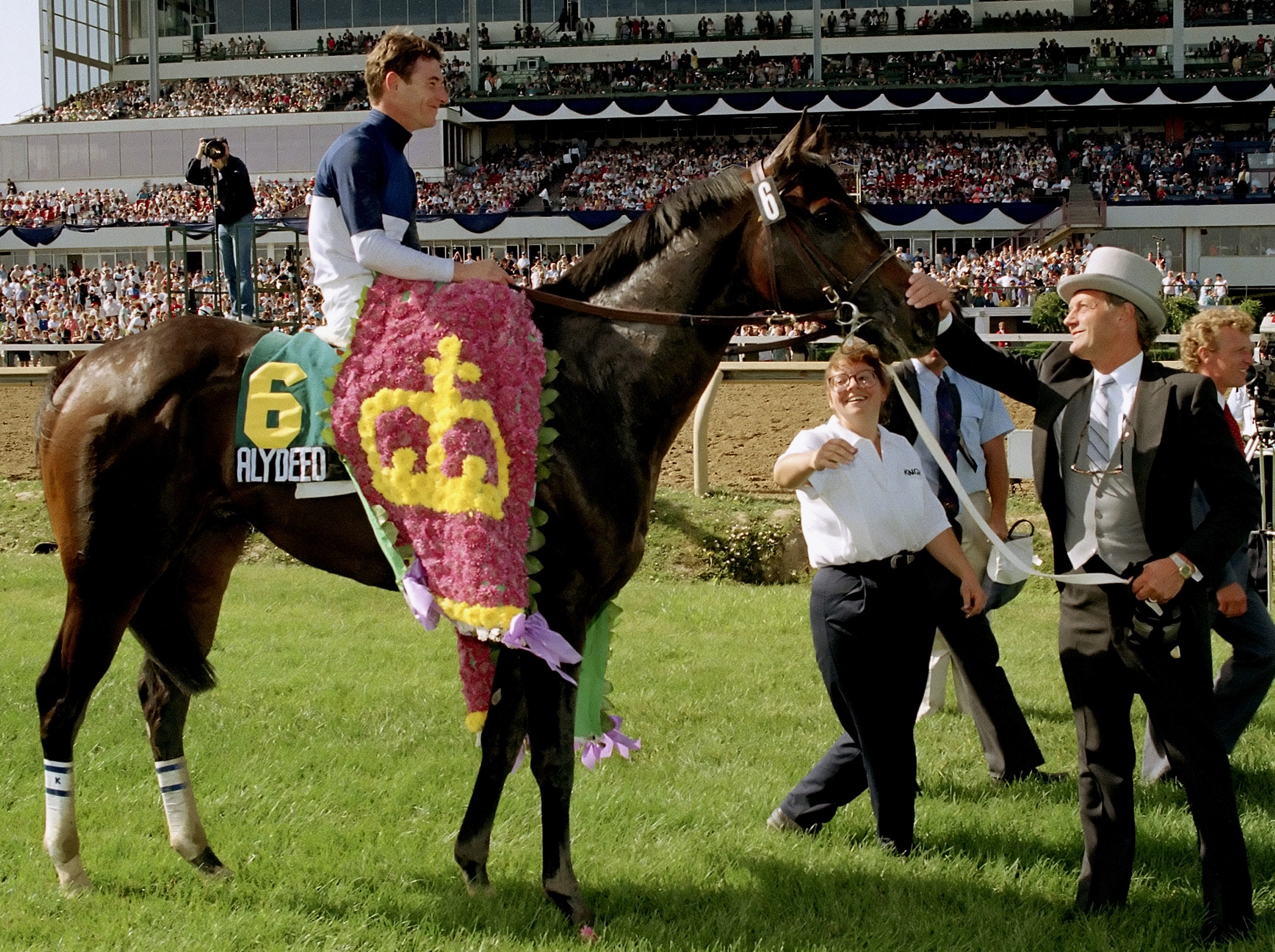 Roger Attfield and Alydeed (Craig Perret up) in the winner's circle for the 1992 Queen's Plate at Woodbine (Woodbine Photo)